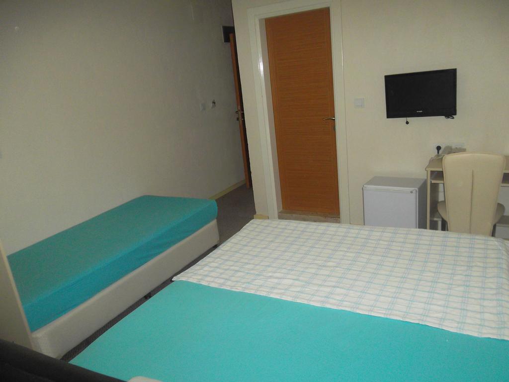 Konak Hotel Mut Eksteriør billede