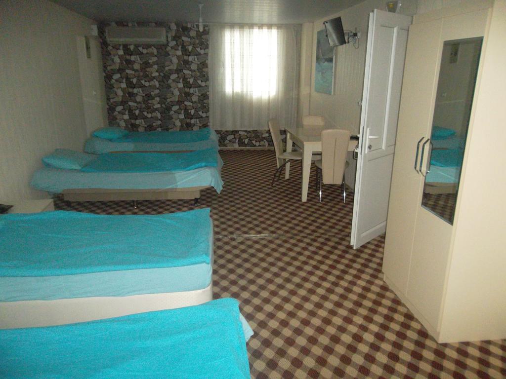 Konak Hotel Mut Eksteriør billede